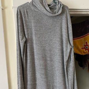 Women’s turtle neck sweater